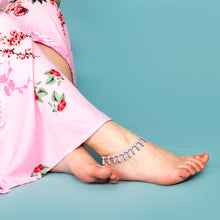  Silver Rectangular Zircon Chain Payal 