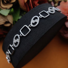 Silver Geometric Link Chain Bracelet