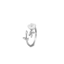  Silver Round Cut Floral Ring