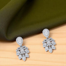 Silver Cluster Leaf Pendant Drop Set